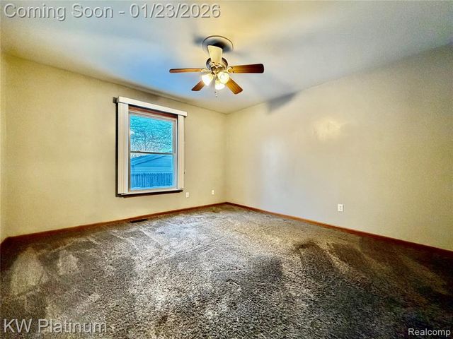 275 Maywood Street 12, Marysville, MI 48040