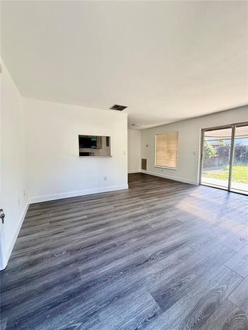 14222 VILLAGE VIEW DRIVE, Tampa, FL 33624
