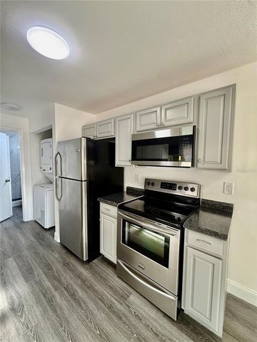 14222 VILLAGE VIEW DRIVE, Tampa, FL 33624