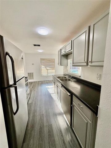 14222 VILLAGE VIEW DRIVE, Tampa, FL 33624