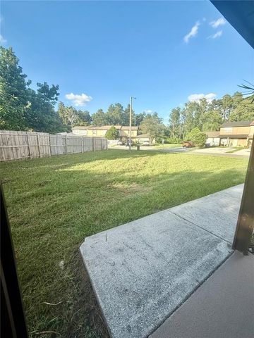 14222 VILLAGE VIEW DRIVE, Tampa, FL 33624