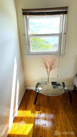 950 Newton Street, North Brunswick, NJ 08902