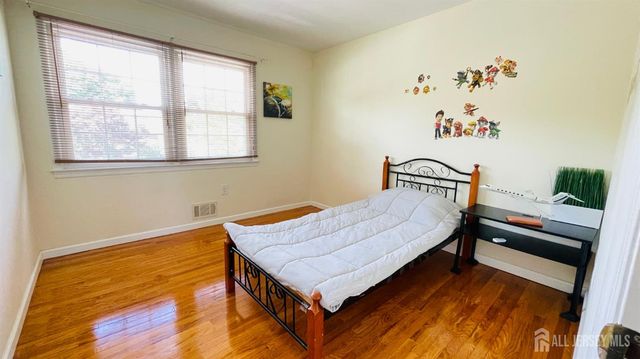 950 Newton Street, North Brunswick, NJ 08902