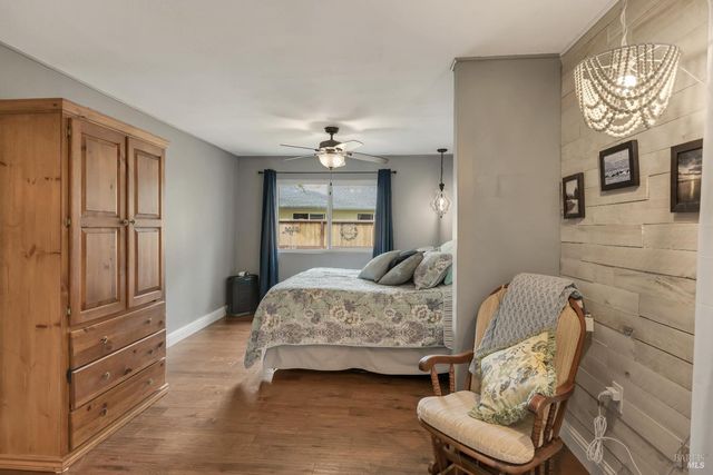 1250 Mission Dr, Sonoma, CA 95476