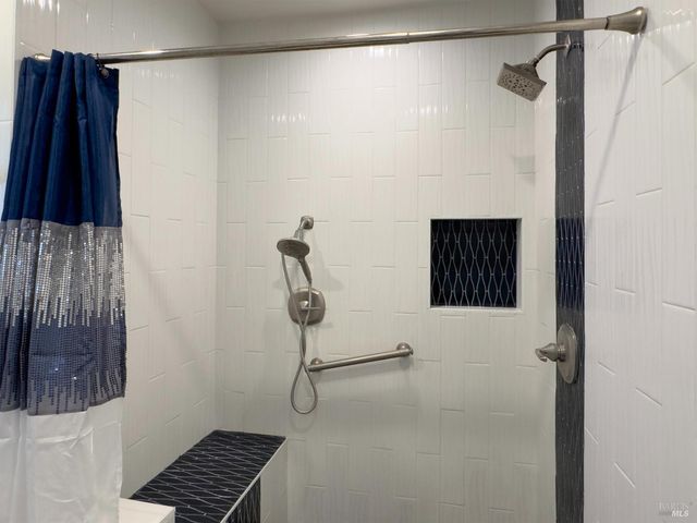 1250 Mission Dr, Sonoma, CA 95476