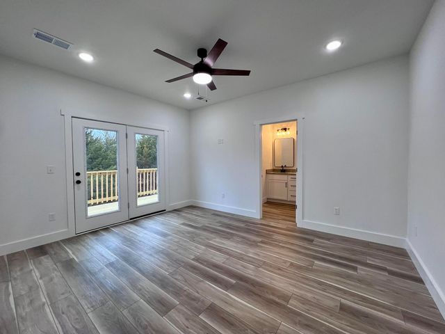 96 Rainbow Hill Lane, Reeds Spring, MO 65737