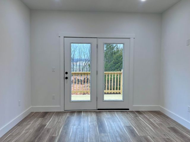 96 Rainbow Hill Lane, Reeds Spring, MO 65737