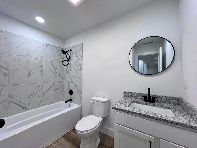 96 Rainbow Hill Lane, Reeds Spring, MO 65737