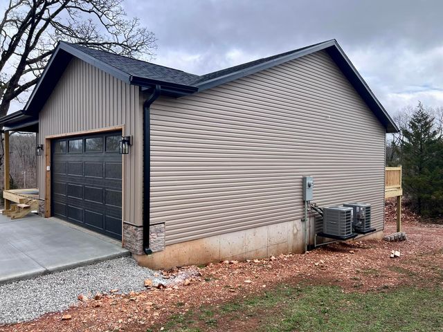 96 Rainbow Hill Lane, Reeds Spring, MO 65737