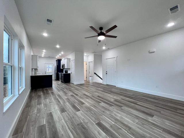 96 Rainbow Hill Lane, Reeds Spring, MO 65737