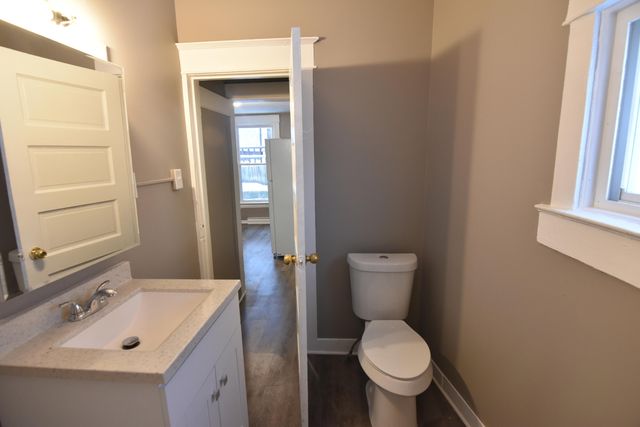 1222 Eastern Avenue Se, City Of Grand Rapids, MI 49507