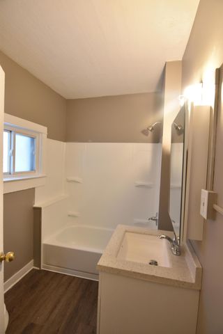 1222 Eastern Avenue Se, City Of Grand Rapids, MI 49507