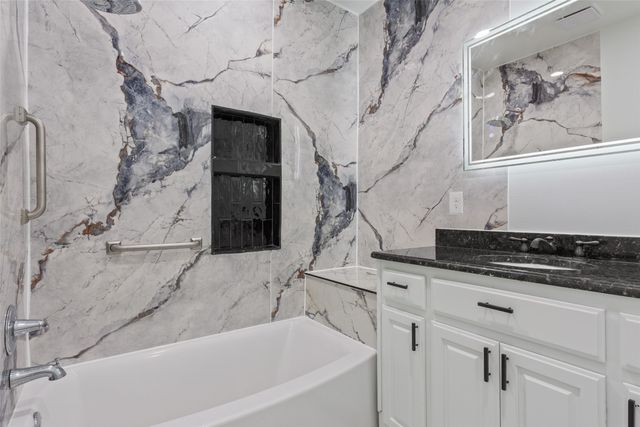 715 E Main Street, Mexia, TX 76667