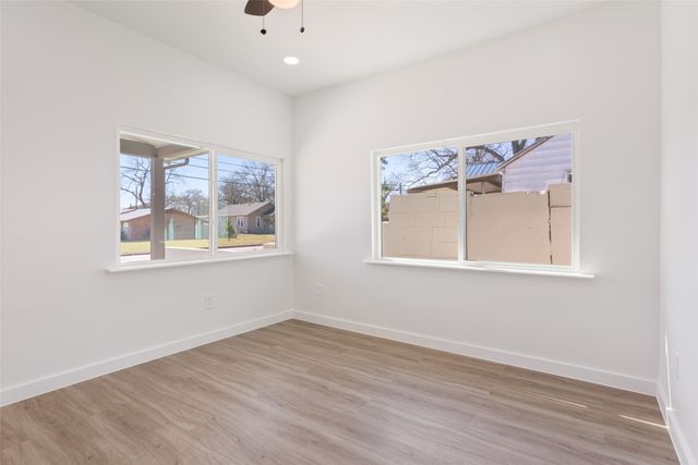 715 E Main Street, Mexia, TX 76667