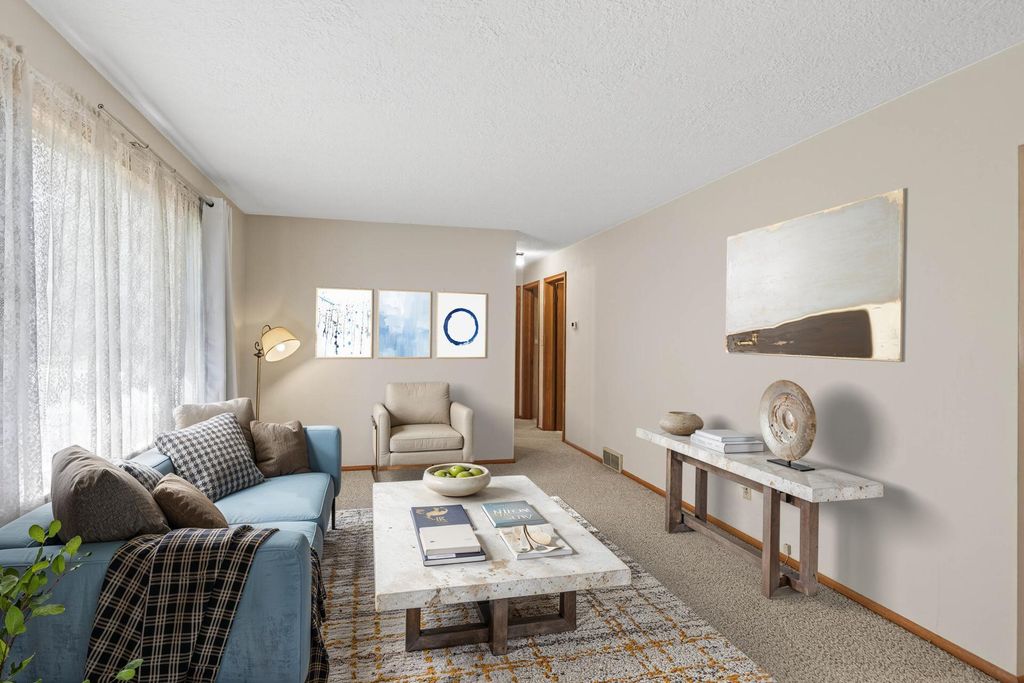 2000 Forest Street, Hastings, MN 55033