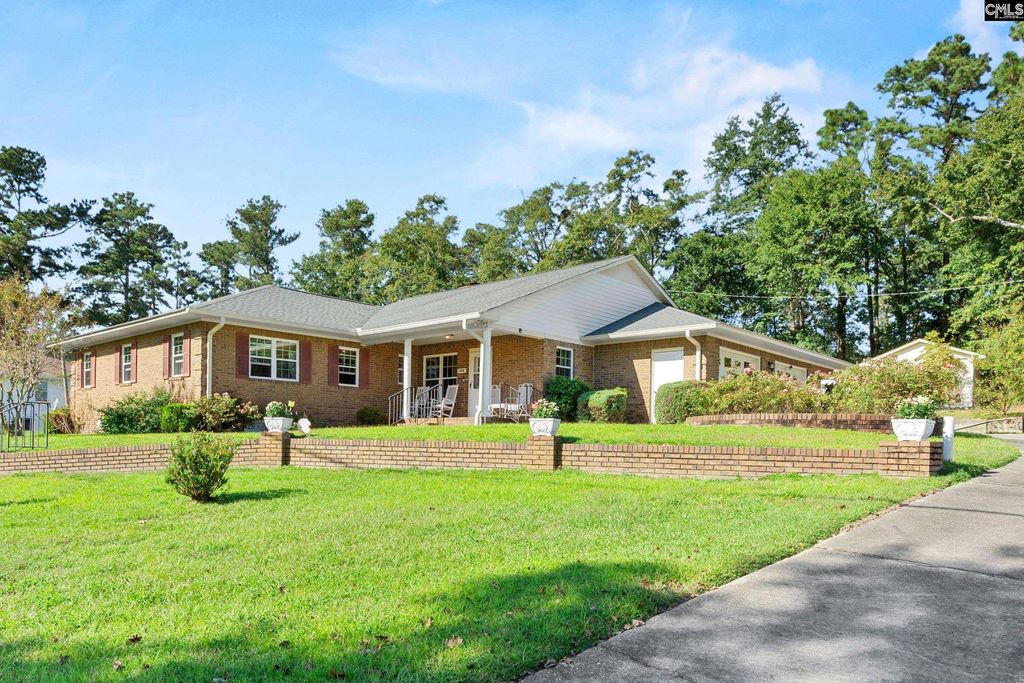 1028 Edgefield Avenue Northwest, Aiken, SC 29801