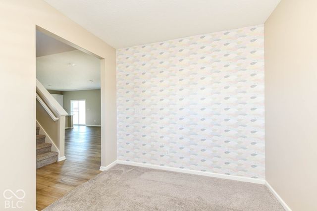 1643 N Sailboat Drive, Greenfield, IN 46140