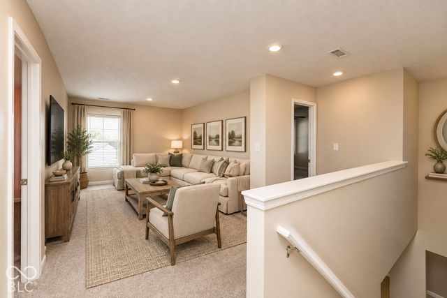 1643 N Sailboat Drive, Greenfield, IN 46140