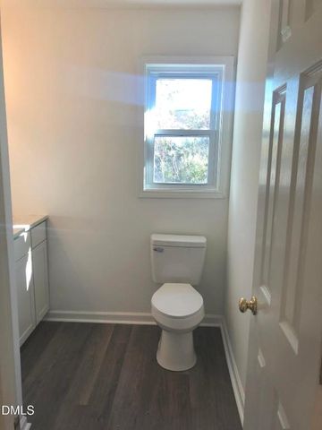 712 Kimpton Court, Fuquay Varina, NC 27526