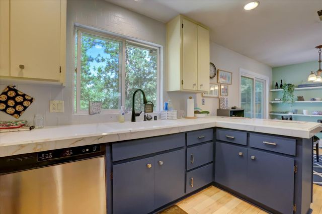 11823 Lost Ranch Way, Nevada City, CA 95959