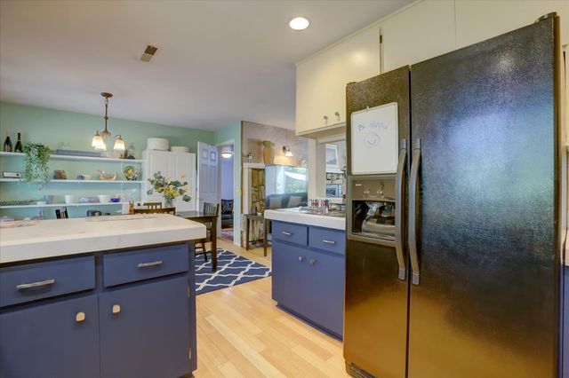 11823 Lost Ranch Way, Nevada City, CA 95959