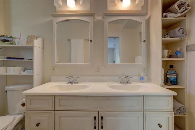 11823 Lost Ranch Way, Nevada City, CA 95959