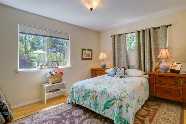 11823 Lost Ranch Way, Nevada City, CA 95959