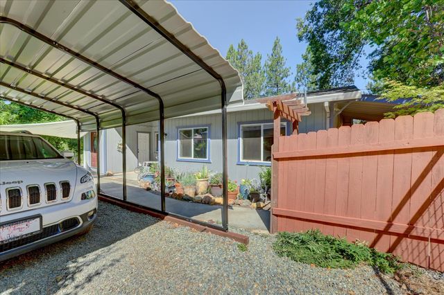 11823 Lost Ranch Way, Nevada City, CA 95959