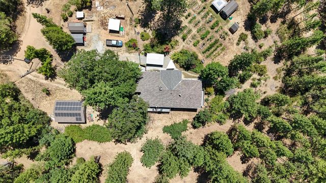 11823 Lost Ranch Way, Nevada City, CA 95959