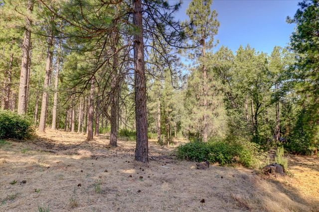 11823 Lost Ranch Way, Nevada City, CA 95959