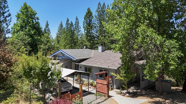 11823 Lost Ranch Way, Nevada City, CA 95959