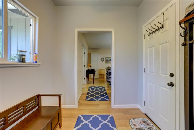 11823 Lost Ranch Way, Nevada City, CA 95959