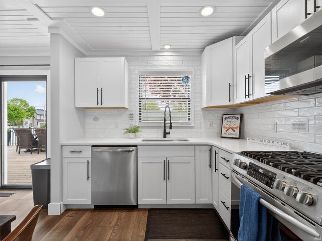 9202 E Lilac Lane, Cromwell, IN 46732