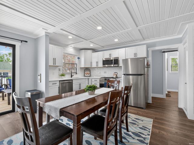 9202 E Lilac Lane, Cromwell, IN 46732