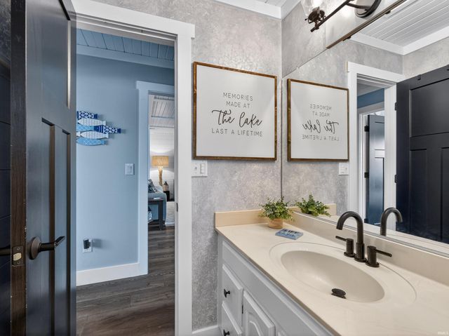 9202 E Lilac Lane, Cromwell, IN 46732