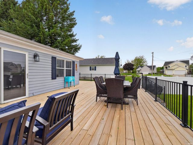 9202 E Lilac Lane, Cromwell, IN 46732
