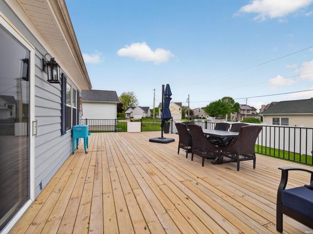 9202 E Lilac Lane, Cromwell, IN 46732