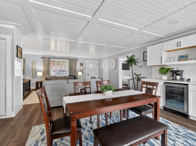 9202 E Lilac Lane, Cromwell, IN 46732
