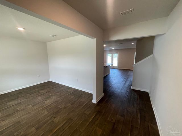 10541 Queens Gate Cir, Pensacola, FL 32506