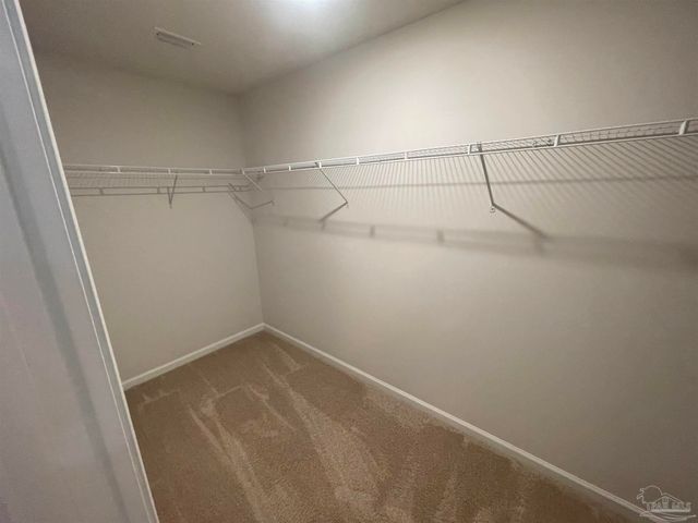 10541 Queens Gate Cir, Pensacola, FL 32506