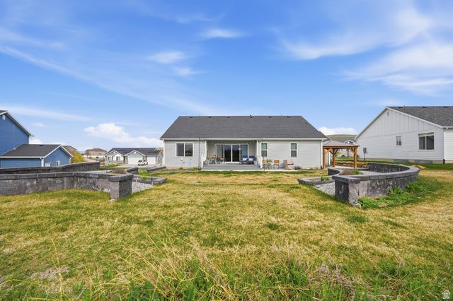 638 E CANYON RIM RD, Smithfield, UT 84335