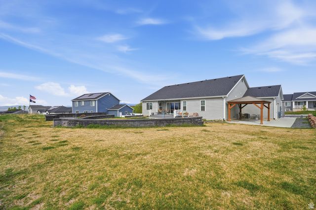 638 E CANYON RIM RD, Smithfield, UT 84335