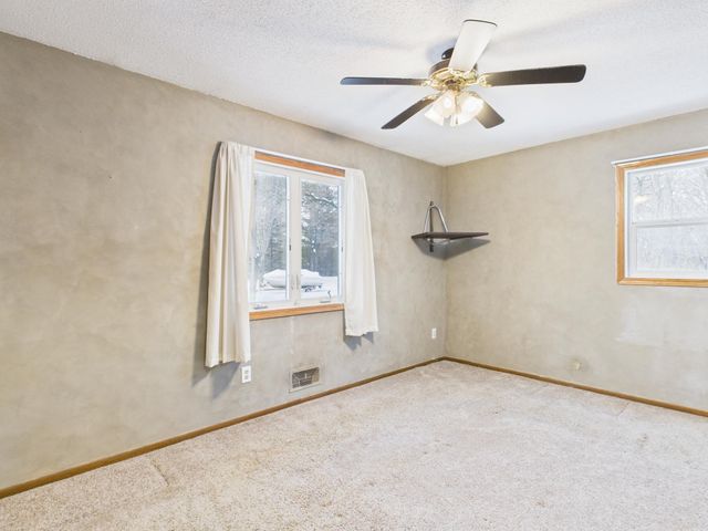 6858 E Viking Boulevard, Wyoming, MN 55092