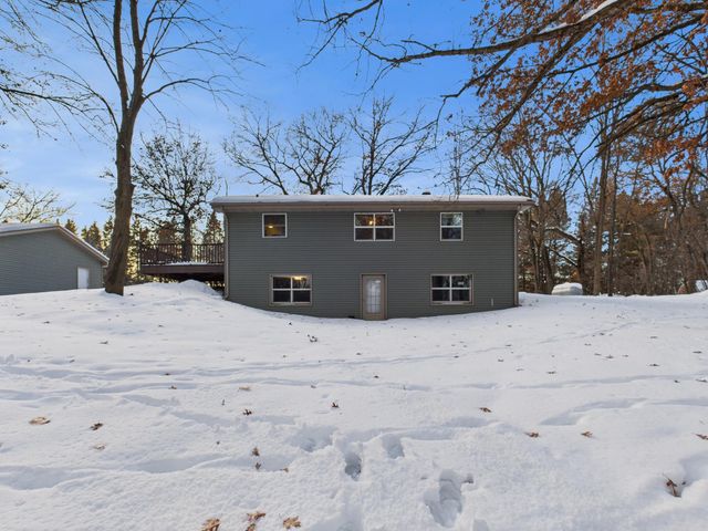 6858 E Viking Boulevard, Wyoming, MN 55092