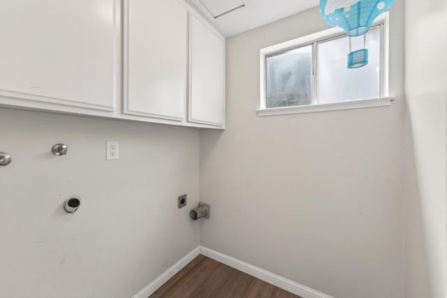 1872 Ribisi Way, San Jose, CA 95131