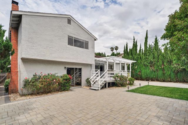 1872 Ribisi Way, San Jose, CA 95131