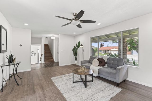 1872 Ribisi Way, San Jose, CA 95131
