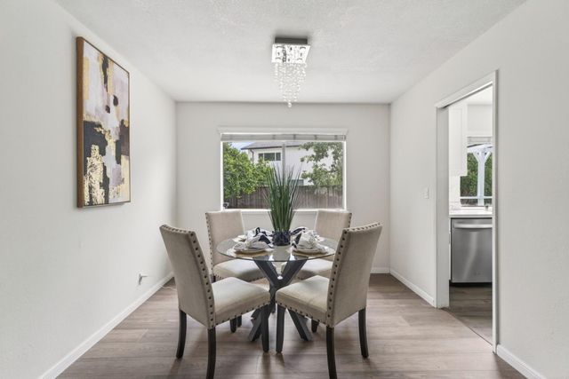 1872 Ribisi Way, San Jose, CA 95131