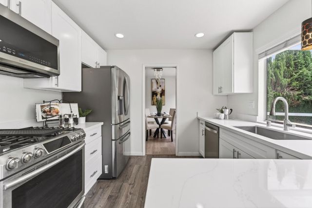 1872 Ribisi Way, San Jose, CA 95131