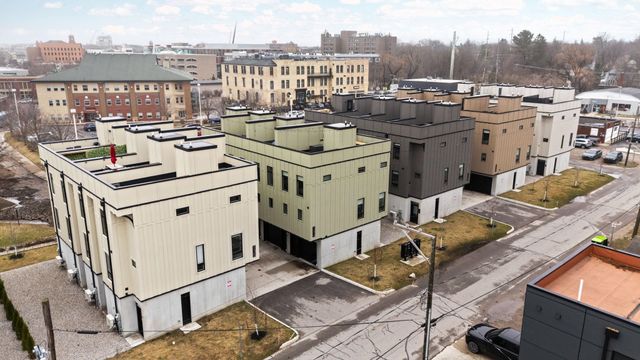 134 Gillis Street 15, Traverse City, MI 49684